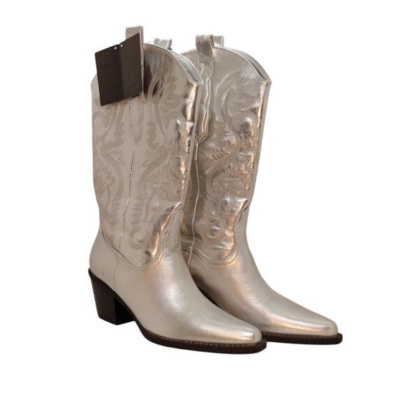 Forever 21 Womens NEW w/Tags Metallic Silver Embroidered Cowgirl Boots - sz. 6 - Picture 1 of 8